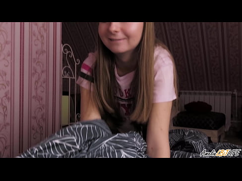 ❤️ La bionda succhia profondamente la sua migliore amica e si fa sborrare in bocca ️ Video di sesso al it.91sexy.top ☑